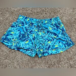 Lilly Pulitzer 5” Katia short in indigo midnight cove. Excellent condition!